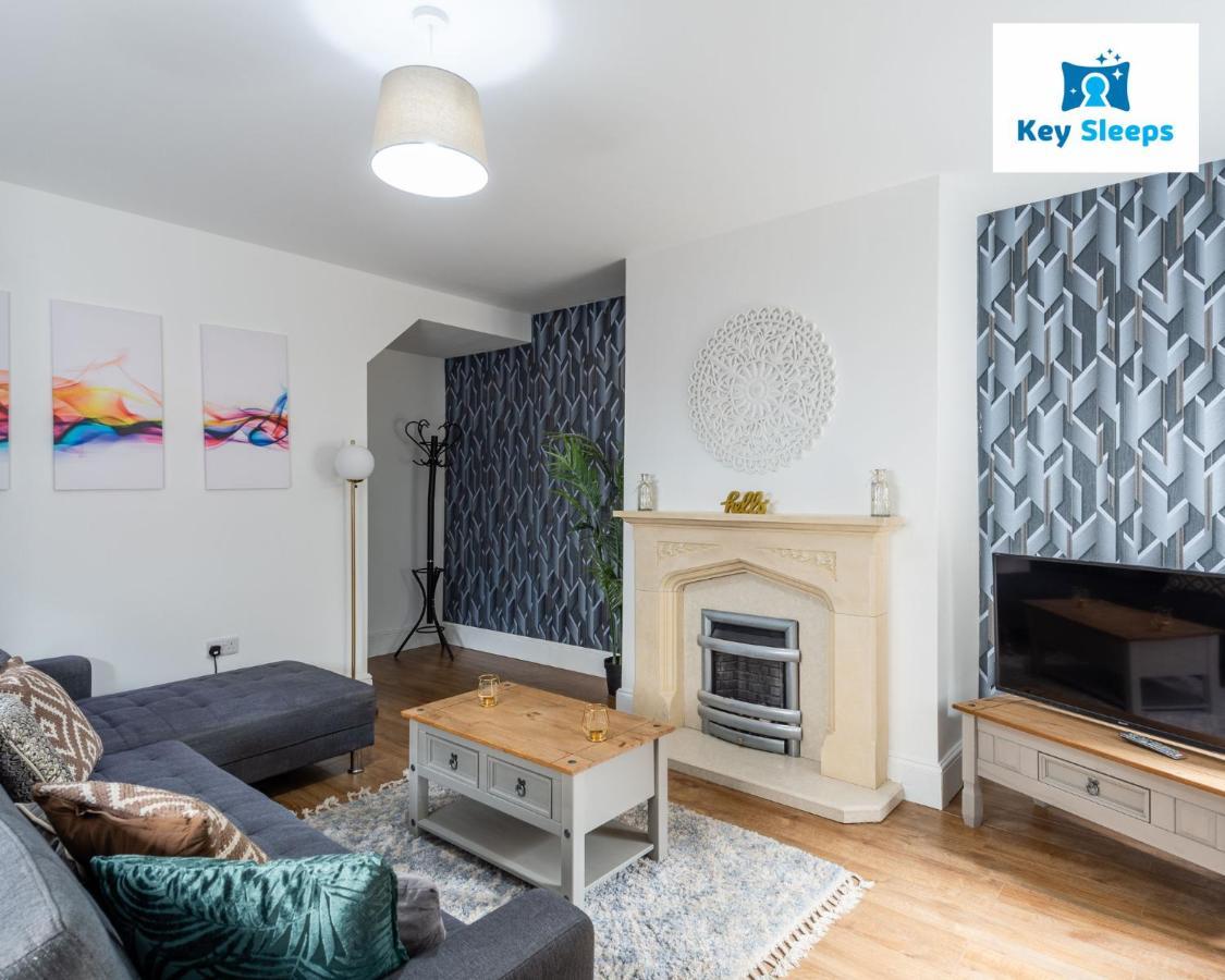 Five Bedroom Spacious Modern House By Keysleeps Short Lets Workington Lake District Beach ภายนอก รูปภาพ